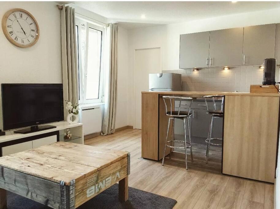 Spacieux T2 Cosy En Face De La Gare Avec Garage ! Belfort Zewnętrze zdjęcie